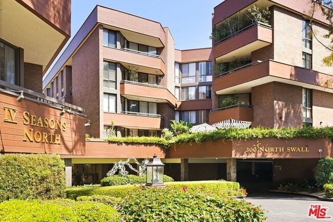 Photo - 300 N Swall Dr Unit 354