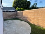 Photo - 2061 Lomina Ave