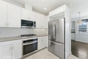 Photo - 935 1st St