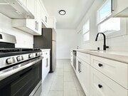 Photo - 338 N Kingsley Dr Condo Unit A