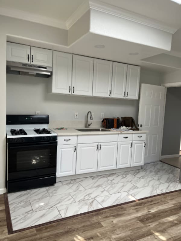 Photo - 1072 Laguna Ave