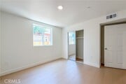 Photo - 734 E 52nd St