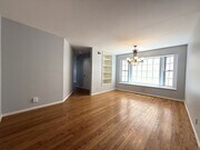 Photo - Coronado: Large 5bd/3.5ba Village Home - Multi Level