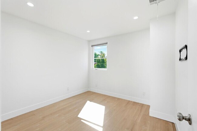 Photo - 4455 Colfax Ave