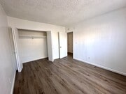Photo - 365 W Milford St Unit 3