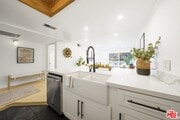 Photo - 2700 Cahuenga Blvd Unit 4121