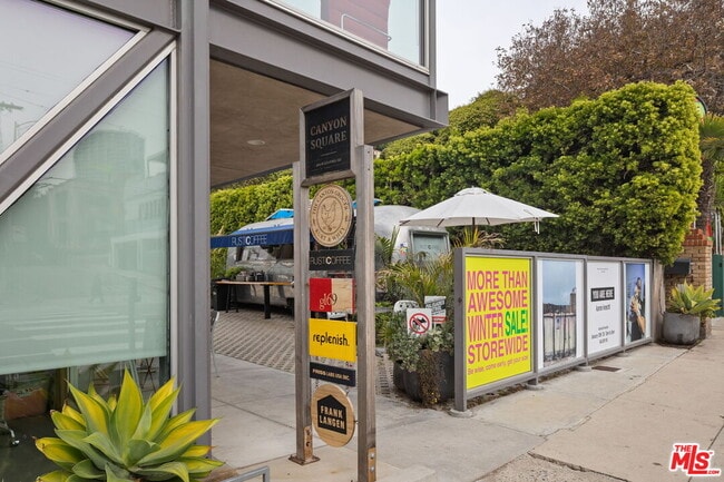 Photo - 161 W Channel Rd Unit 4