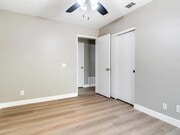Photo - 11610 Cedar Way