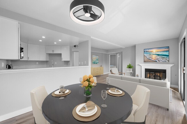Photo - 645 Chestnut Ave Townhome