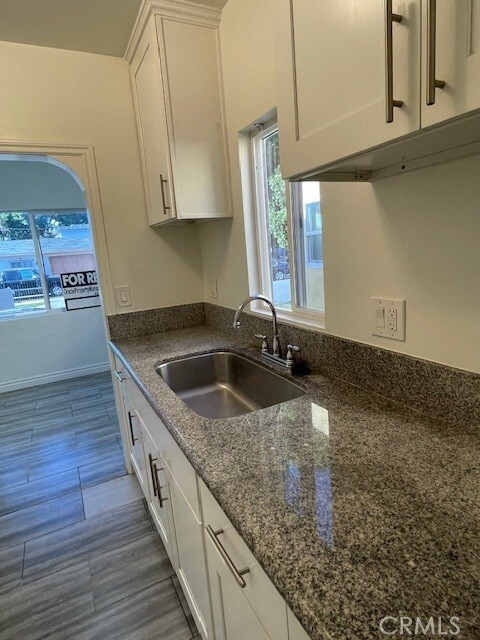 Photo - 5934 King Ave