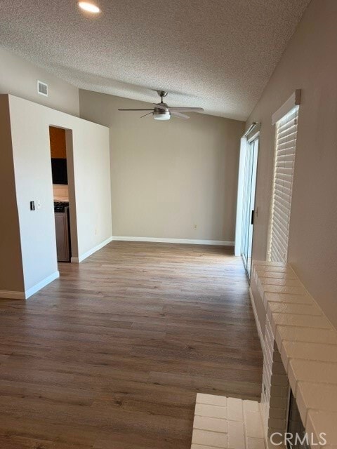 Photo - 26562 Braddock Rd