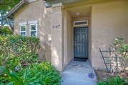 Photo - Immaculate Town Home in the Valencia Commu...