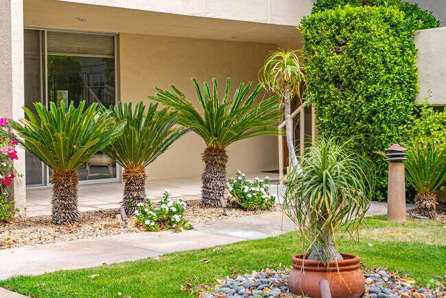 Building Photo - 477 Desert Lakes Dr Rental