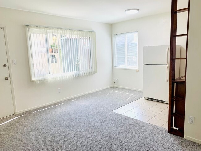 Photo - BAYSIDE STUDIO IN MISSION BEACH - ONLY $ 1695/mo! Unit 3264 Bayside Lane