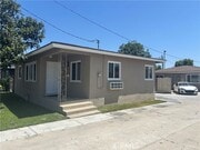 Photo - 846 S Olive St Townhome