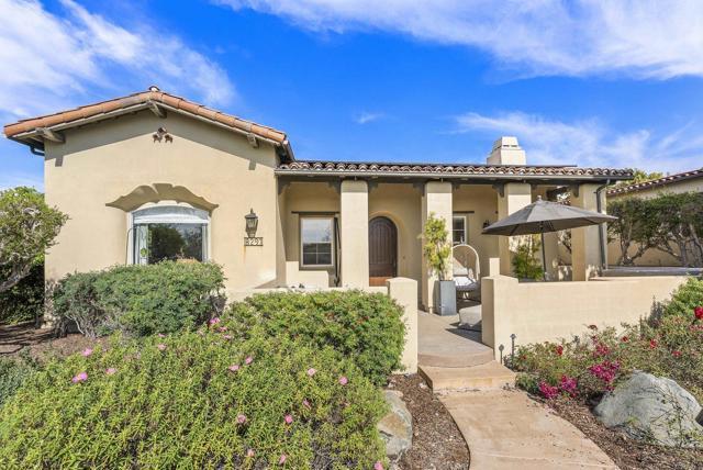 Building Photo - 8291 Santaluz Village Green N