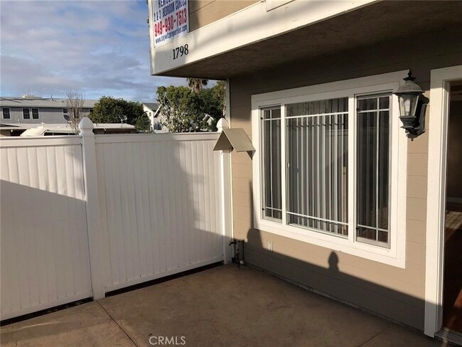 Photo - 1798 Pomona Ave