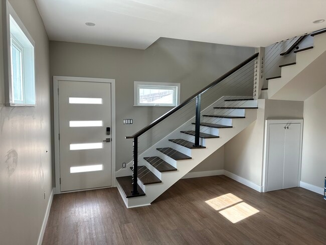 Photo - 5644 Printwood Way