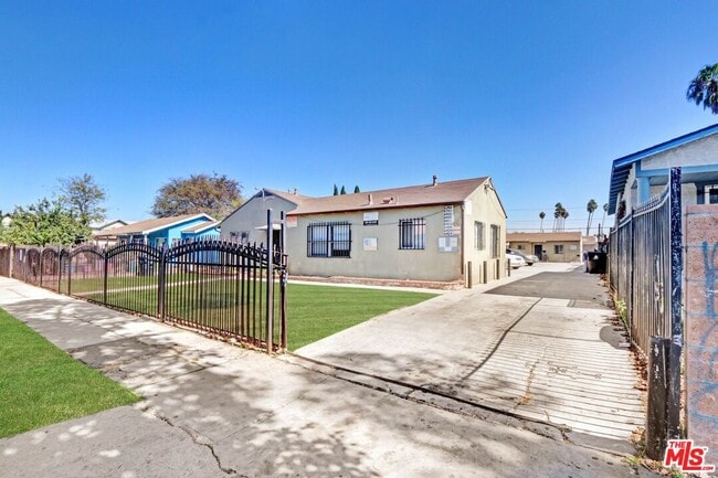 Photo - 6340 10th Ave Unit 6402 1/2