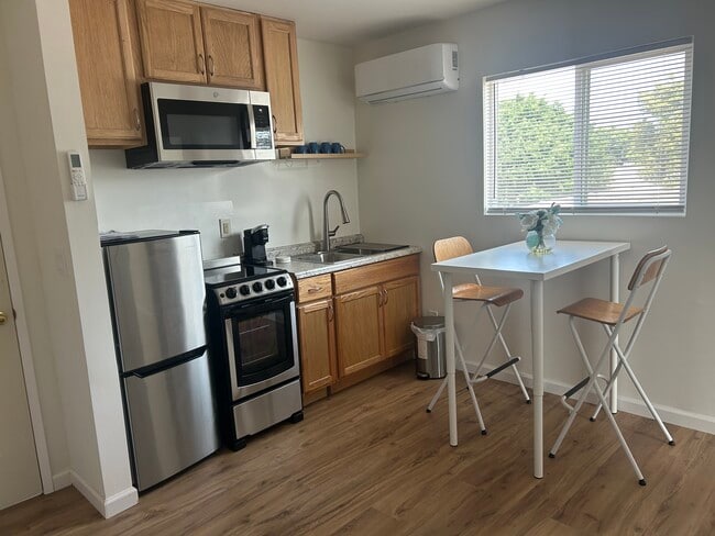 Photo - 21921 Halldale Ave Unit 21919 - 1