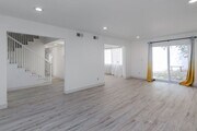 Photo - Refreshed 5-bedroom, 3-bathroom home locat...