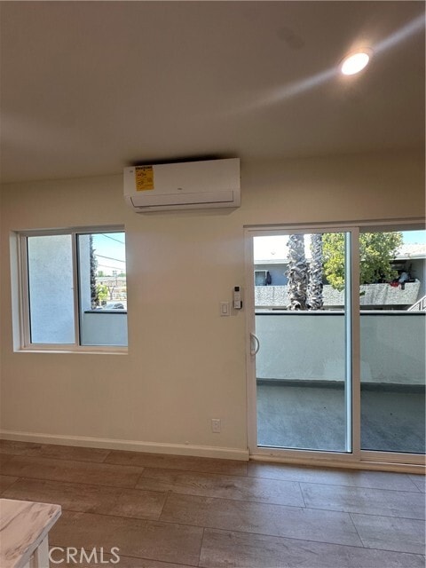 Photo - 12817 Barbara Ann St