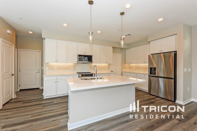 Photo - 29463 Red Palm Ct