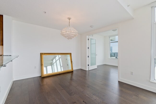 Photo - 1205 Pacific Hwy Unit 2806