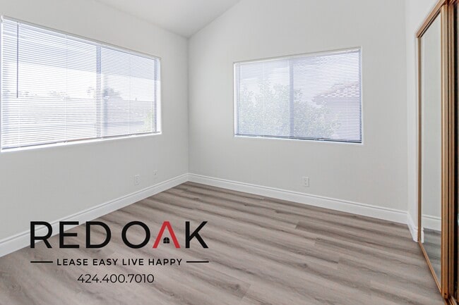 Photo - 1250 W Gardena Blvd Unit 7