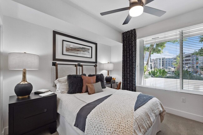 Vive Luxe, San Diego, CA, Bedroom - Vive Luxe at The Vive Collection