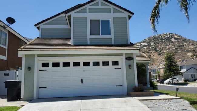 Photo - 16325 Applegate Dr House