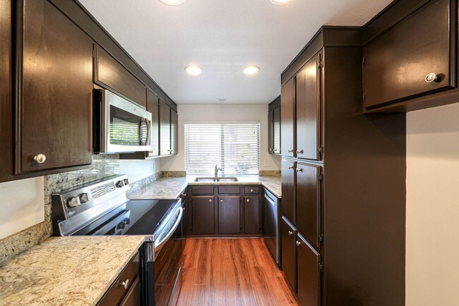 Photo - Beautiful 2 bedroom Irvine Townhome