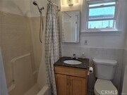 Photo - 615 Wildrose Ave