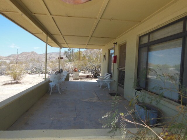Photo - Mid Century Cutie on 2.5 Acres