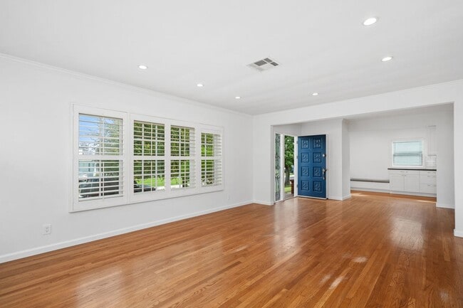 Photo - 7901 Westlawn Ave