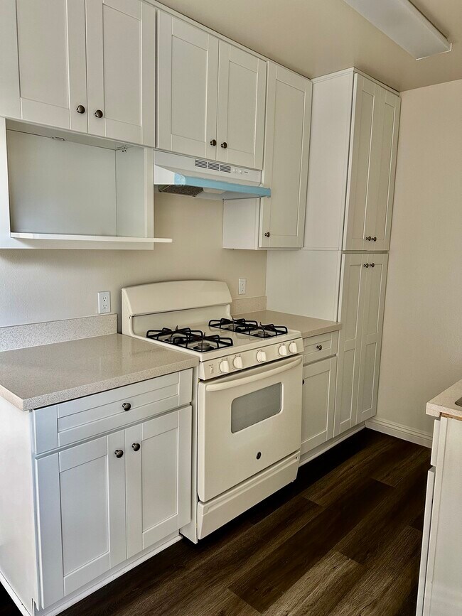 Photo - Gardena Royale Apartments