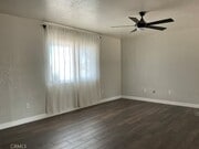 Photo - 17965 Live Oak St