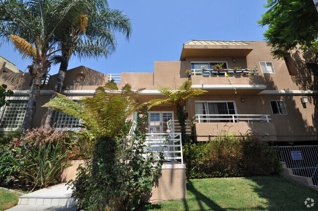 Building Photo - 11255 Huston St Unit 211 Rental