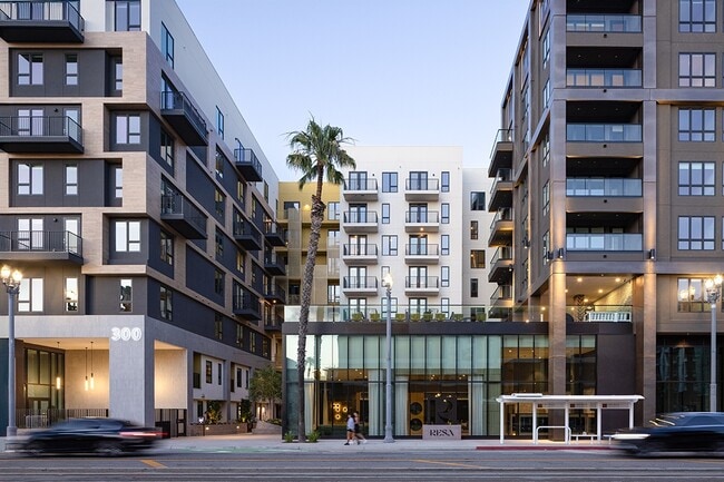 Photo - Resa Long Beach