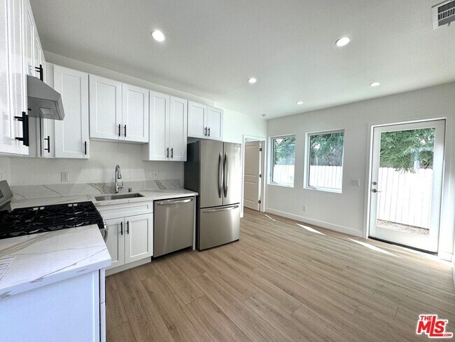 Photo - 1955 Bonsallo Ave Unit 3/4