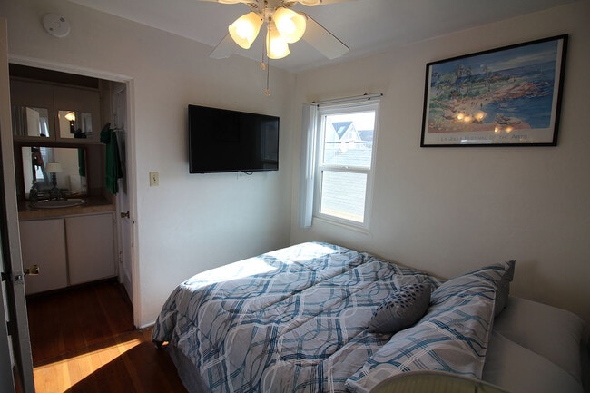 Photo - 707 Seagirt Ct