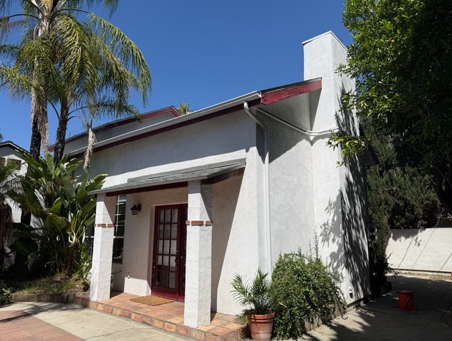 Photo - 5408 Morella Ave