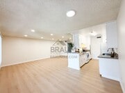 Photo - 6041 Whitsett Ave Unit 205