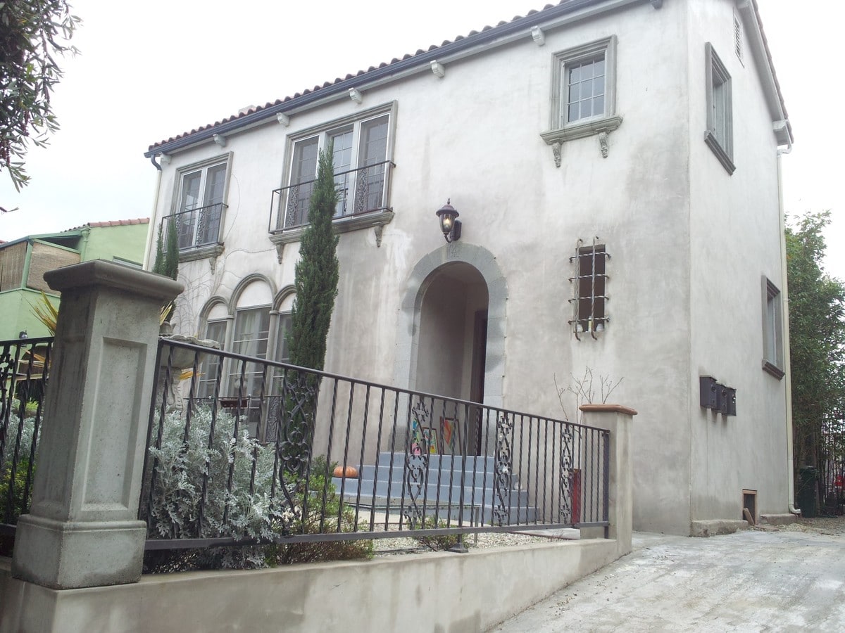 Photo - 1040 Hudson S Ave Unit 1040