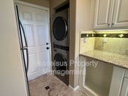 Photo - 1033 White Alder Ave