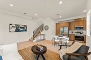 Photo - 19025 Bassett St Unit 19023
