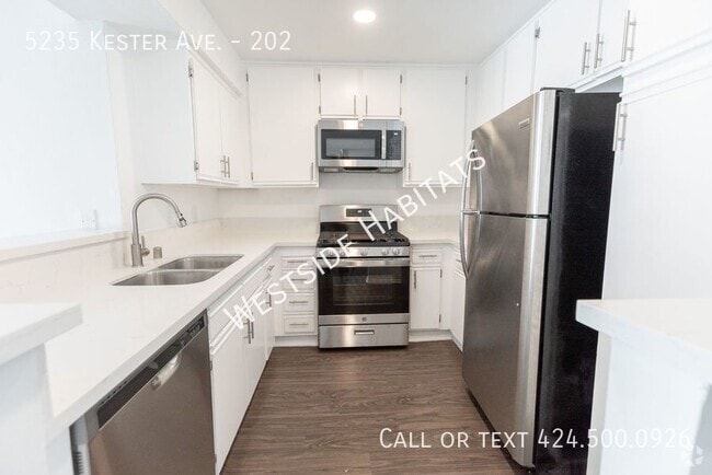 Building Photo - 5235 Kester Ave Unit 202 Rental