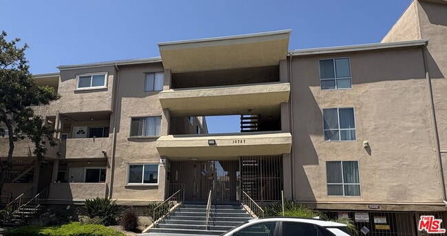 Photo - 10757 Hortense St Condo Unit 304