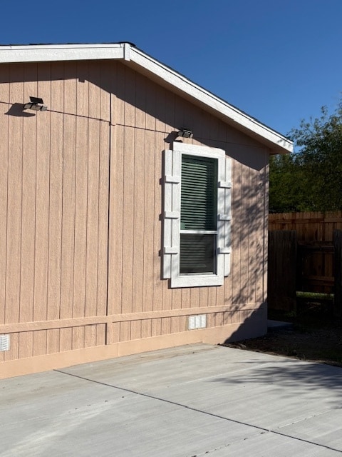 Photo - 751 W Chase Ave