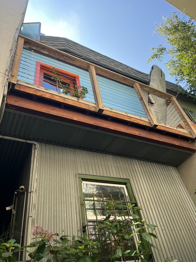 Photo - 24 Westminster Ave Unit 4